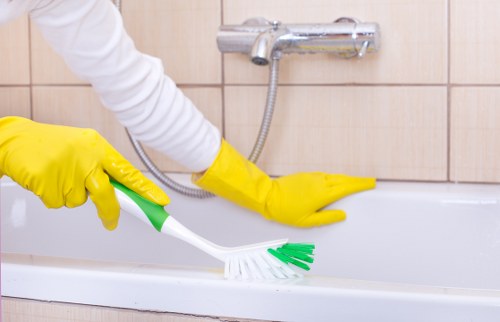 Deep cleaning process for pet stain odour removal on carpet fibers